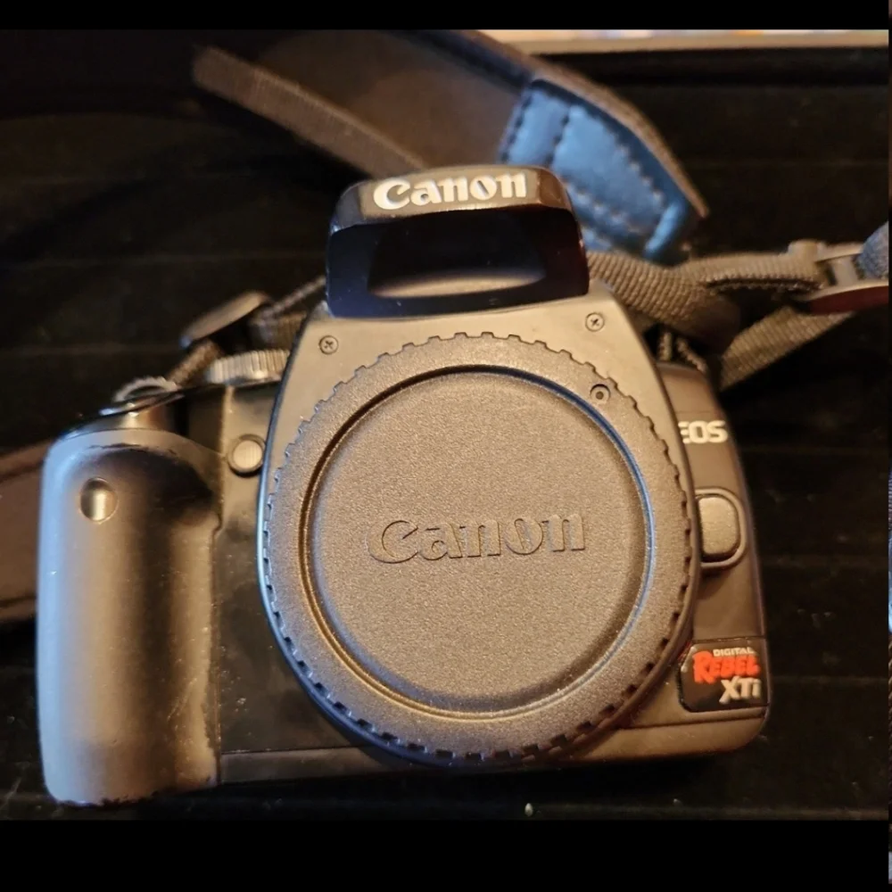Canon Rebel xti dslr